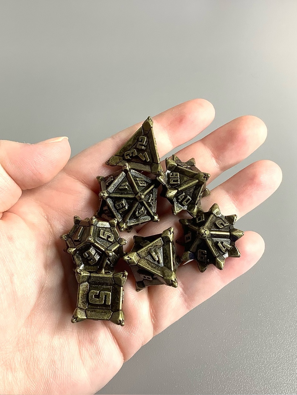< NEW Heavy Duty Bronze Finish Metal Dice DND & Other Games >